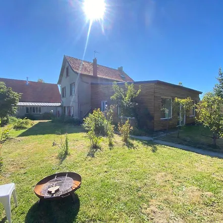 Villa L'atelier, Between Nature And